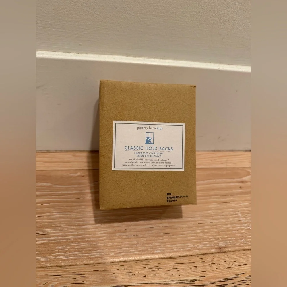 NWT Pottery Barn‎ Kids Brushed Nickel Holdbacks End Caps